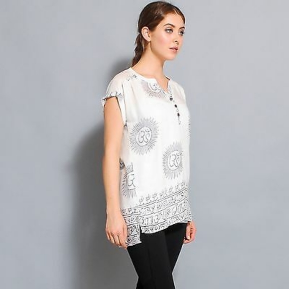 Lightweight Loose Om Symbol Top - Picture 1 of 6